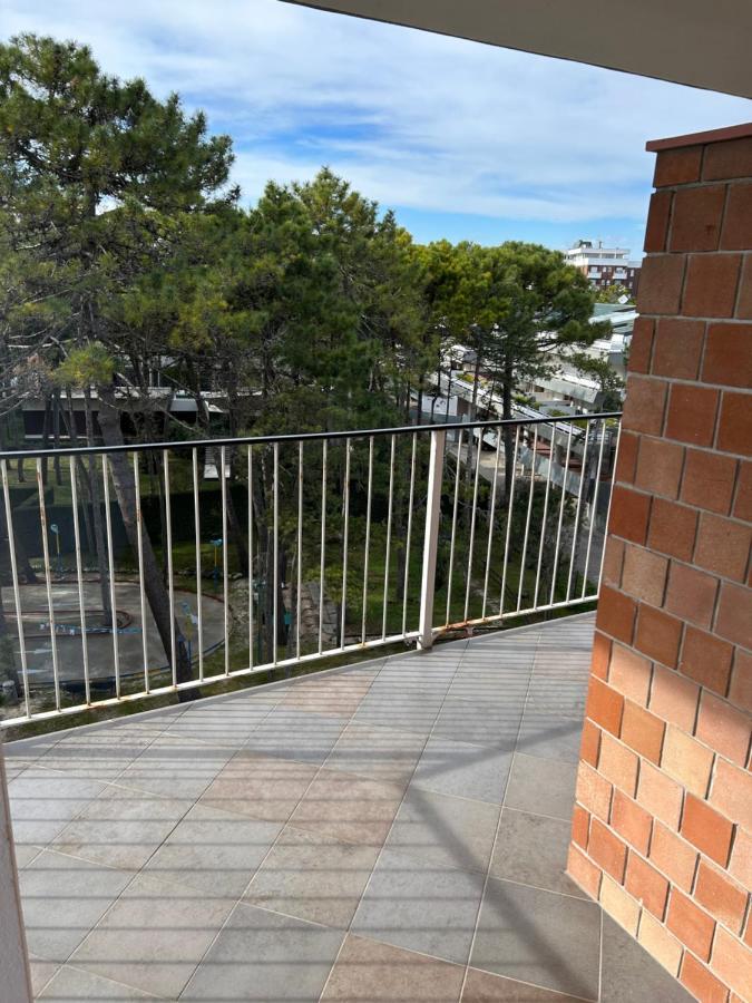 Apartment In Centro Con Vista - Parcheggio Gratuito E Wi-fi Lignano Sabbiadoro